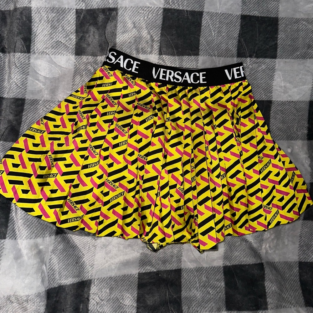 Versace Kids La Greca Printed Logo Waistband Pleated Skirt